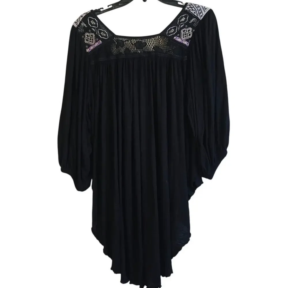 Free People embroidered high low blouse size medium boho